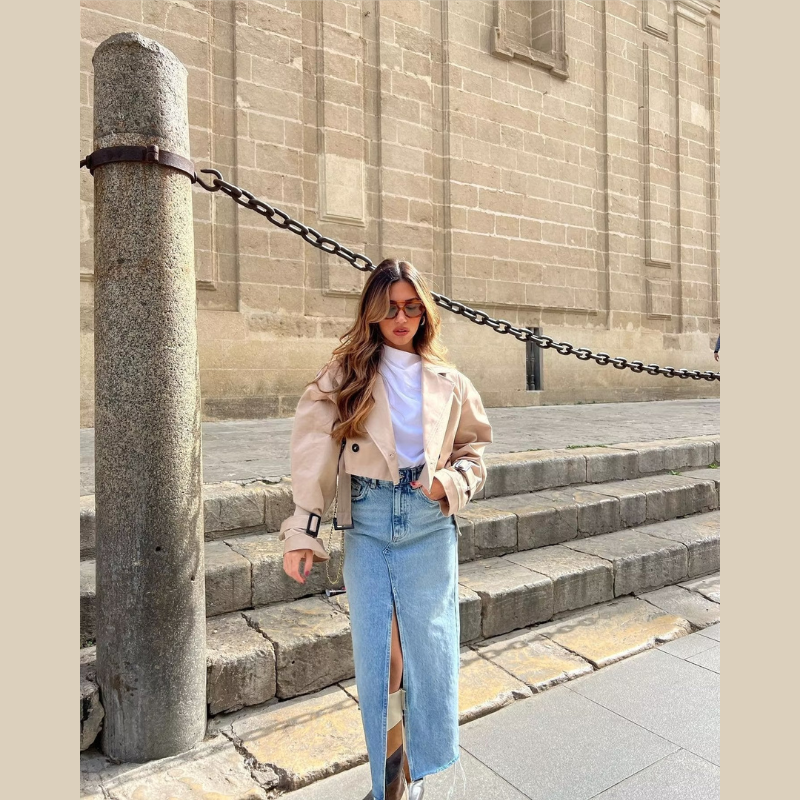 Women's Short Trench Coat for Transitional Seasons